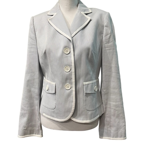 LOFT Long Sleeve Three Button Cotton Fully Lined Blazer Blue White Tan Size 6 - Picture 1 of 15